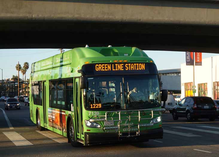Culver City New Flyer Xcelsior XN40 7139